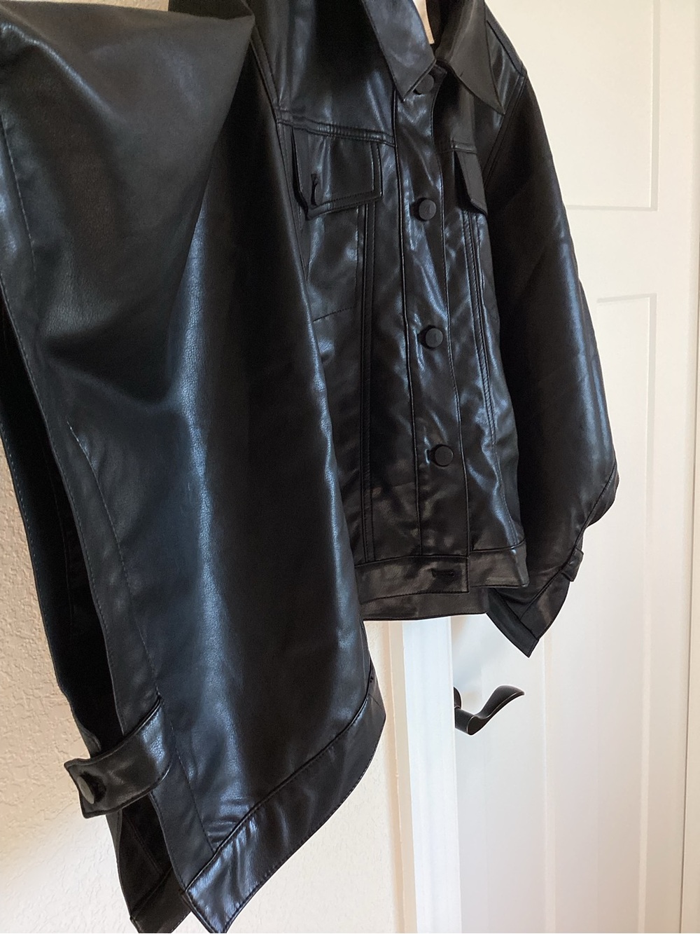 Anthropologie Faux Leather Cape Jacket Pilcro Weston Boyfriend Cape New Black - Picture 8 of 12